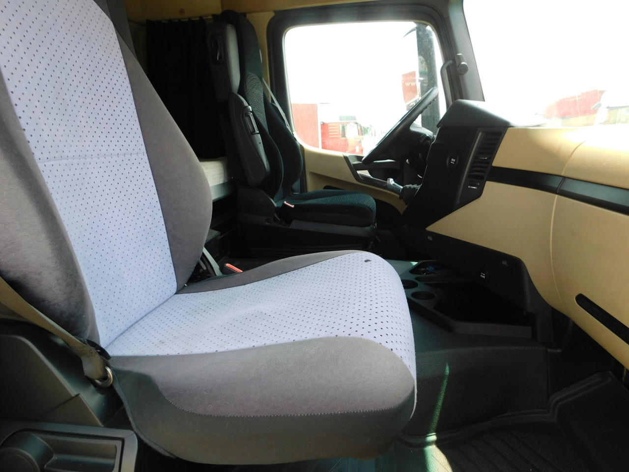 Mercedes Actros 1845 - Trekker: afbeelding 5 Mercedes Actros 1845 - Trekker: afbeelding 5