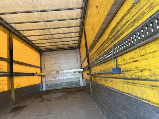MAN TGL 12.220 4x2 BL Euro6 Klima Luftfeder - Schuifzeilen vrachtwagen: afbeelding 5 MAN TGL 12.220 4x2 BL Euro6 Klima Luftfeder - Schuifzeilen vrachtwagen: afbeelding 5