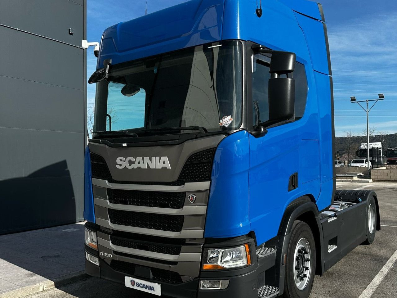 Scania R 450 - Trekker: afbeelding 1 Scania R 450 - Trekker: afbeelding 1