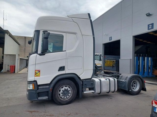Scania R 450 - Trekker: afbeelding 2 Scania R 450 - Trekker: afbeelding 2