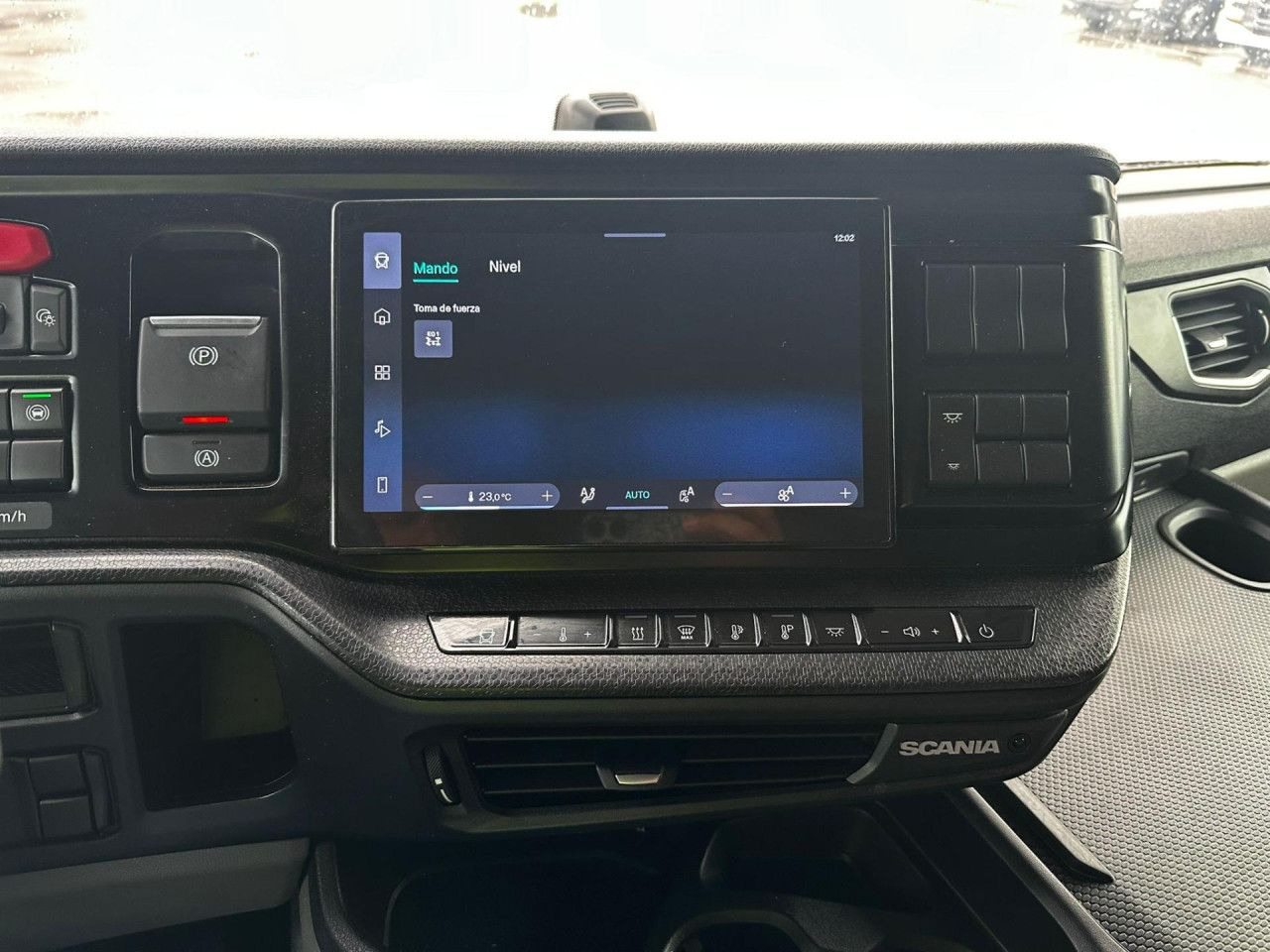 Trekker Scania R 460: afbeelding 9 Trekker Scania R 460: afbeelding 9