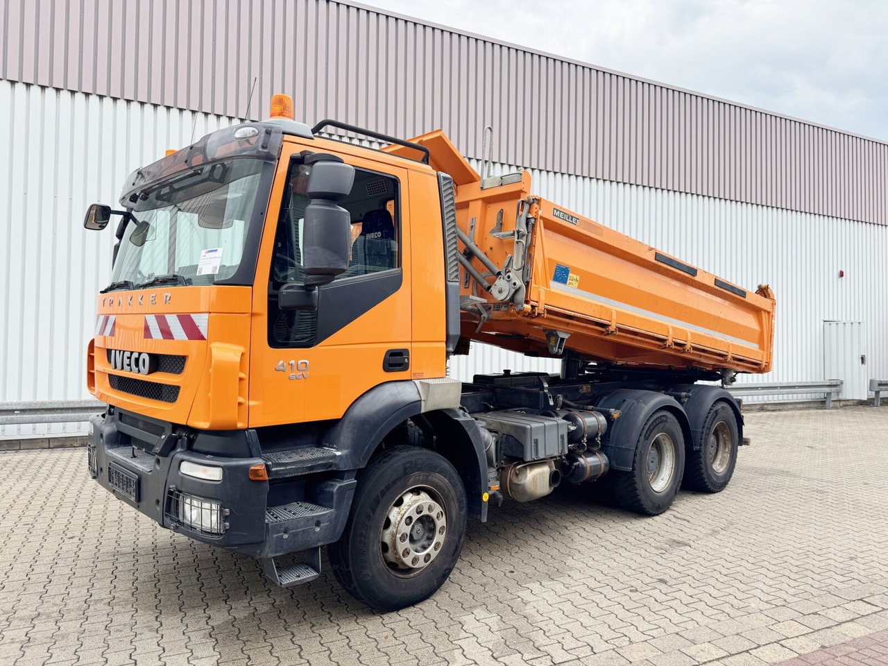 AD260T41 6x4 AD260T41 6x4, EEV - Kipper vrachtwagen: afbeelding 1 AD260T41 6x4 AD260T41 6x4, EEV - Kipper vrachtwagen: afbeelding 1