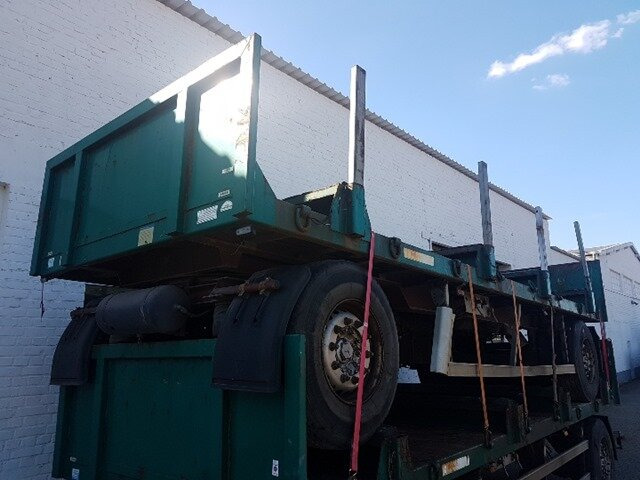 Anhänger Plateau Anhänger Pritsche Plateau, Rungen, 3x vorh. ! - Open/ Plateau aanhangwagen: afbeelding 4 Anhänger Plateau Anhänger Pritsche Plateau, Rungen, 3x vorh. ! - Open/ Plateau aanhangwagen: afbeelding 4