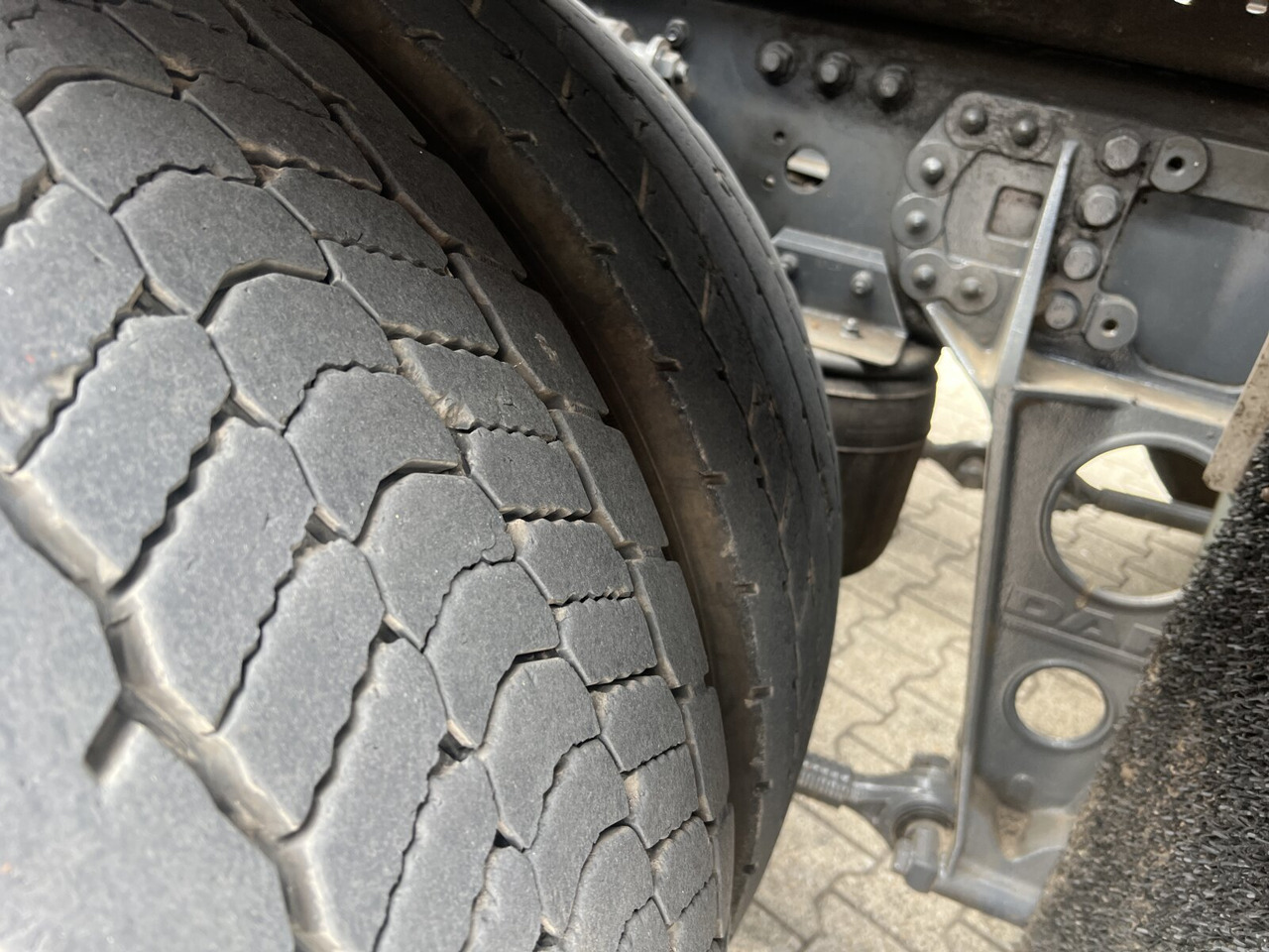 DAF CF 480 6x2 CF 480 6x2, Lenk-/Liftachse - Haakarmsysteem vrachtwagen: afbeelding 4 DAF CF 480 6x2 CF 480 6x2, Lenk-/Liftachse - Haakarmsysteem vrachtwagen: afbeelding 4