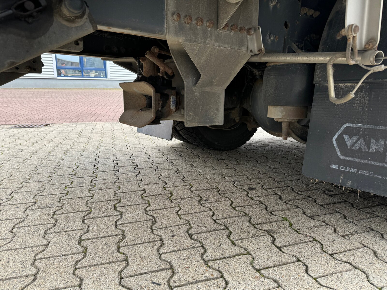 Vrachtwagen met open laadbak DAF XF 410 FA 4x2 XF 410 FA 4x2, Fahrschule, 2x AHK, 6 Sitze: afbeelding 13