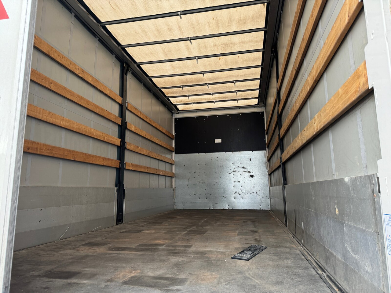 Vrachtwagen met open laadbak DAF XF 410 FA 4x2 XF 410 FA 4x2, Fahrschule, 2x AHK, 6 Sitze: afbeelding 11