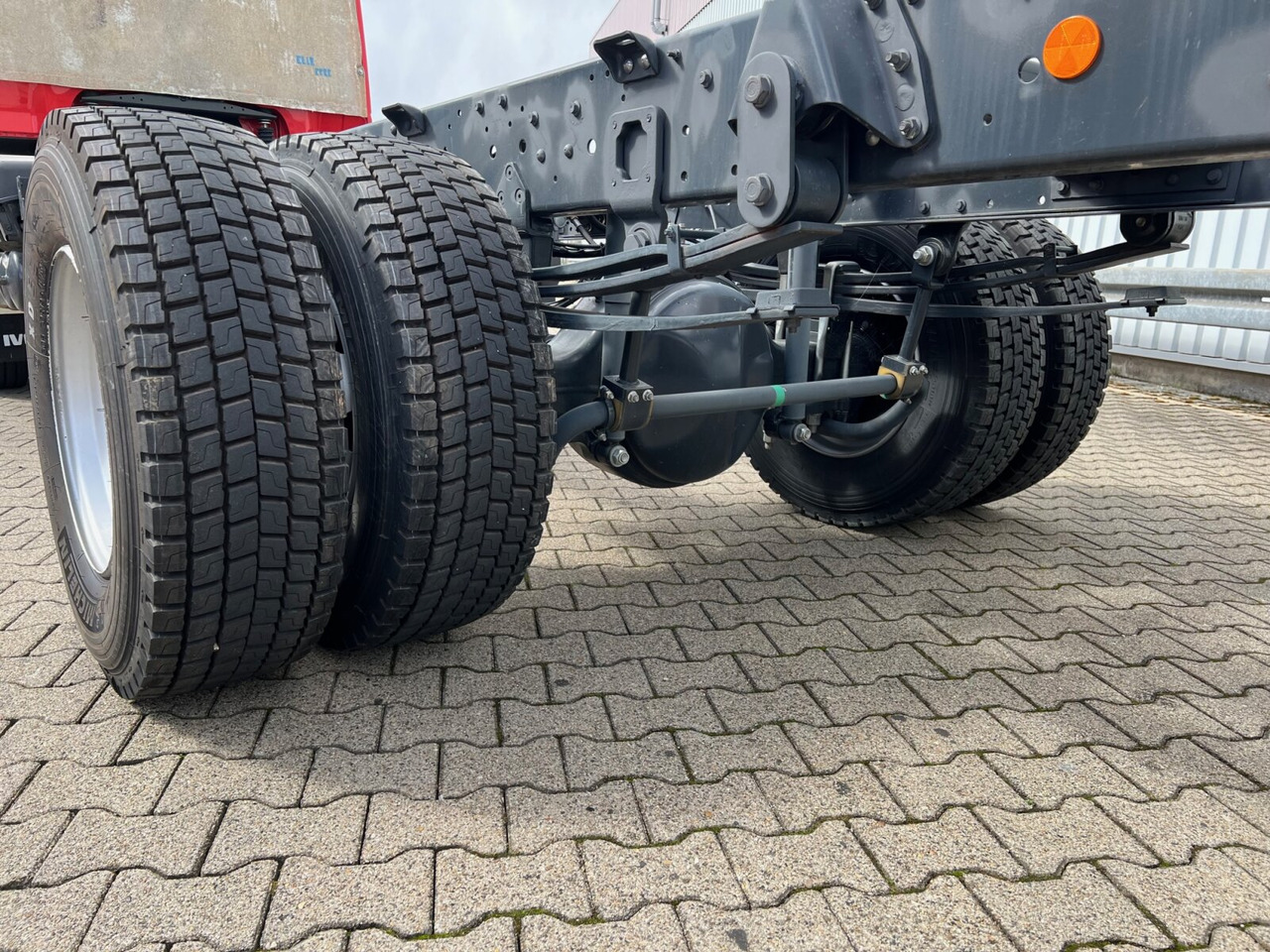 EuroCargo ML160E32 4x2 EuroCargo ML160E32 4x2 - Haakarmsysteem vrachtwagen: afbeelding 2 EuroCargo ML160E32 4x2 EuroCargo ML160E32 4x2 - Haakarmsysteem vrachtwagen: afbeelding 2