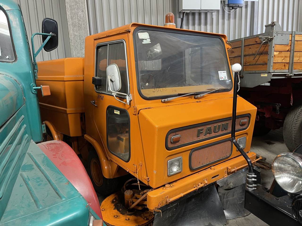 Faun AK 414 HW FAUN AK 414 HW - Veegwagen: afbeelding 1 Faun AK 414 HW FAUN AK 414 HW - Veegwagen: afbeelding 1