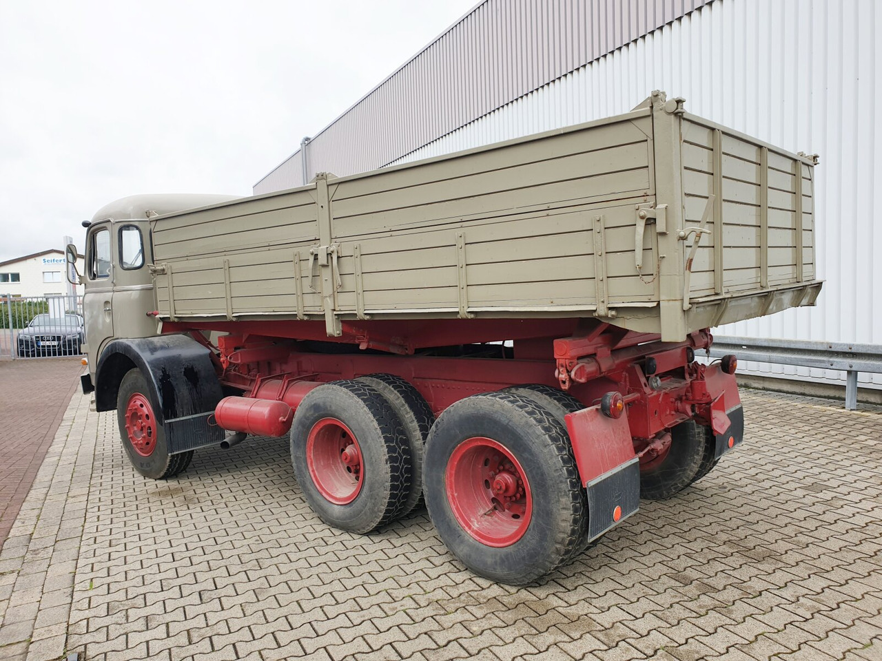 Kipper vrachtwagen HENSCHEL HS 20 TS 6x4 HENSCHEL HS 20 TS 6x4: afbeelding 12