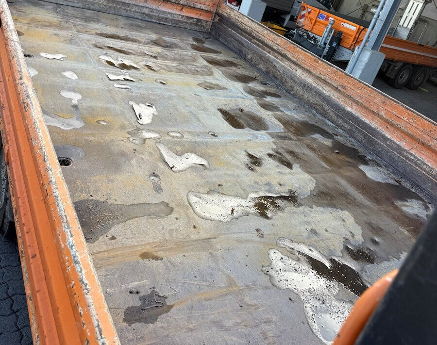 Iveco EuroCargo ML80E18K 4x2 EuroCargo ML80E18K 4x2 - Kipper vrachtwagen: afbeelding 4 Iveco EuroCargo ML80E18K 4x2 EuroCargo ML80E18K 4x2 - Kipper vrachtwagen: afbeelding 4