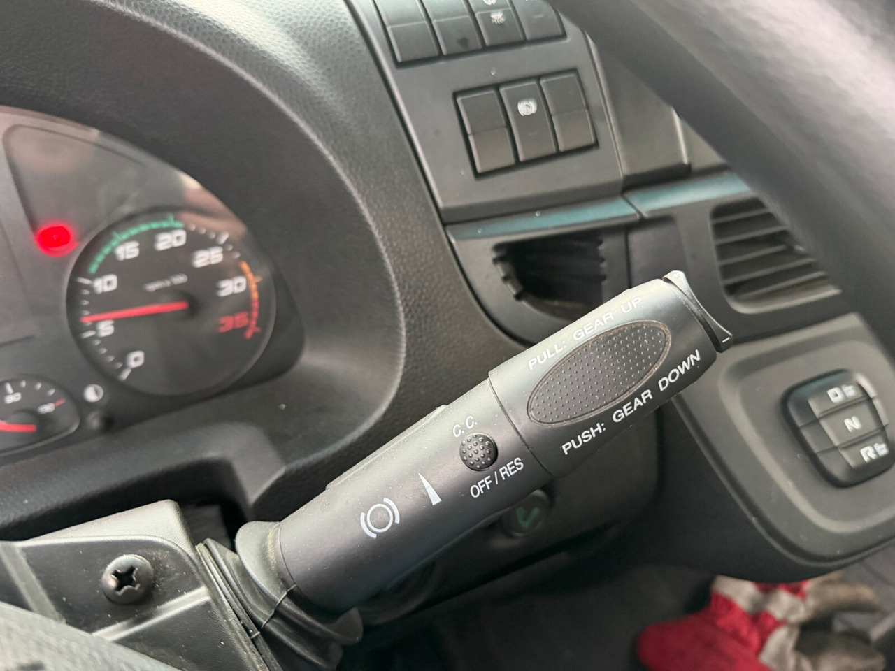 Iveco ML180E32 4x2 ML180E32 4x2 - Kipper vrachtwagen: afbeelding 5 Iveco ML180E32 4x2 ML180E32 4x2 - Kipper vrachtwagen: afbeelding 5