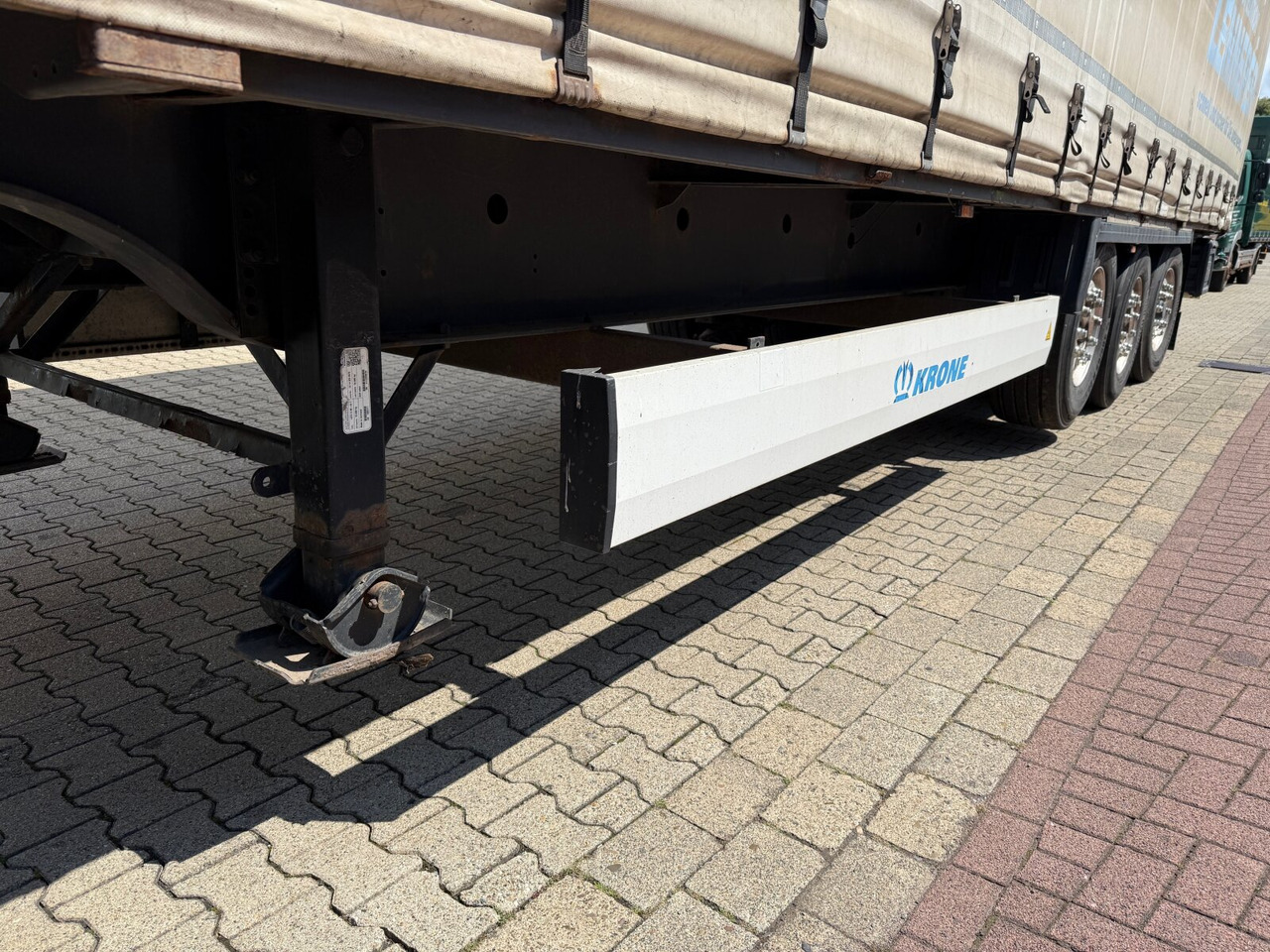 Krone SDP 27 eLCQ4-CS Coil Liner SDP 27 eLCQ4-CS Coil Liner, Coilmulde, Liftachse, Nachlauflenkachse, Edscha - Vlakke/ Open oplegger: afbeelding 3 Krone SDP 27 eLCQ4-CS Coil Liner SDP 27 eLCQ4-CS Coil Liner, Coilmulde, Liftachse, Nachlauflenkachse, Edscha - Vlakke/ Open oplegger: afbeelding 3