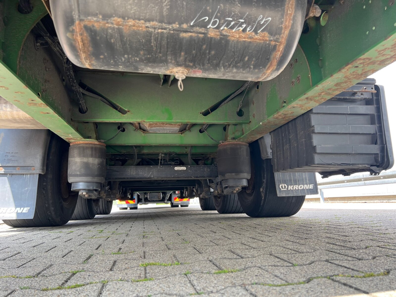 Krone SDP 27 eLCUQ-CS SDP 27 eLCUQ-CS, Coilmulde, Edscha-Verdeck, Hubdach, ca. 93m³ - Schuifzeiloplegger: afbeelding 5 Krone SDP 27 eLCUQ-CS SDP 27 eLCUQ-CS, Coilmulde, Edscha-Verdeck, Hubdach, ca. 93m³ - Schuifzeiloplegger: afbeelding 5