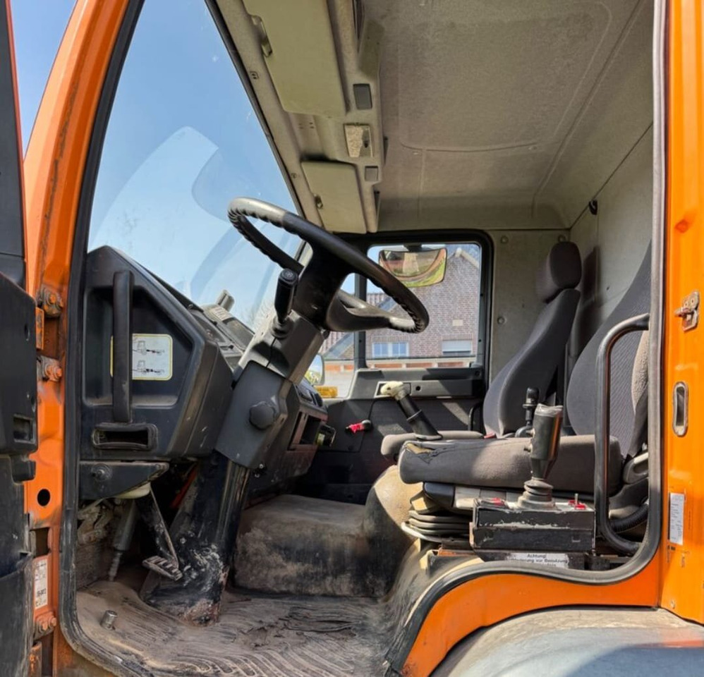 MAN LE 18.280 4x2 LL LE 18.280 4x2 LL, 6-Zylinder, Winterdienstausstattung - Haakarmsysteem vrachtwagen: afbeelding 5 MAN LE 18.280 4x2 LL LE 18.280 4x2 LL, 6-Zylinder, Winterdienstausstattung - Haakarmsysteem vrachtwagen: afbeelding 5