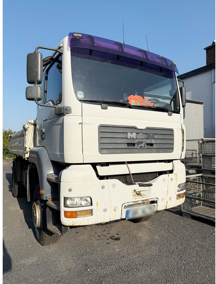 MAN TGA 18.360 4X4 BB TGA 18.360 4X4 BB - Kipper vrachtwagen: afbeelding 2 MAN TGA 18.360 4X4 BB TGA 18.360 4X4 BB - Kipper vrachtwagen: afbeelding 2
