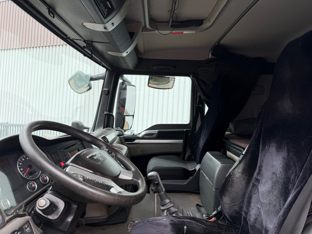 MAN TGA 26.400 6x6 BB TGA 26.400 6x6 BB, Winterdienstausstattung - Kipper vrachtwagen: afbeelding 4 MAN TGA 26.400 6x6 BB TGA 26.400 6x6 BB, Winterdienstausstattung - Kipper vrachtwagen: afbeelding 4