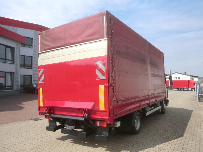 Schuifzeilen vrachtwagen MAN TGL 8.210 BL 4x2: afbeelding 11 Schuifzeilen vrachtwagen MAN TGL 8.210 BL 4x2: afbeelding 11