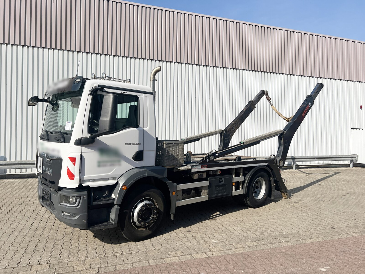MAN TGM 18.320 4x2 BL TGM 18.320 4x2 BL, Hiab Tele-Absetzanlage, Funk - Portaalarmsysteem vrachtwagen: afbeelding 1 MAN TGM 18.320 4x2 BL TGM 18.320 4x2 BL, Hiab Tele-Absetzanlage, Funk - Portaalarmsysteem vrachtwagen: afbeelding 1