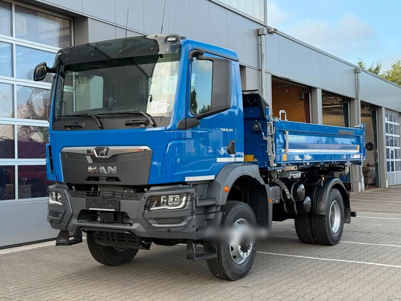 MAN TGM 18.320 4x4 BB CH TGM 18.320 4x4 BB CH, Navi, Meiller Trigenius - Kipper vrachtwagen: afbeelding 2 MAN TGM 18.320 4x4 BB CH TGM 18.320 4x4 BB CH, Navi, Meiller Trigenius - Kipper vrachtwagen: afbeelding 2