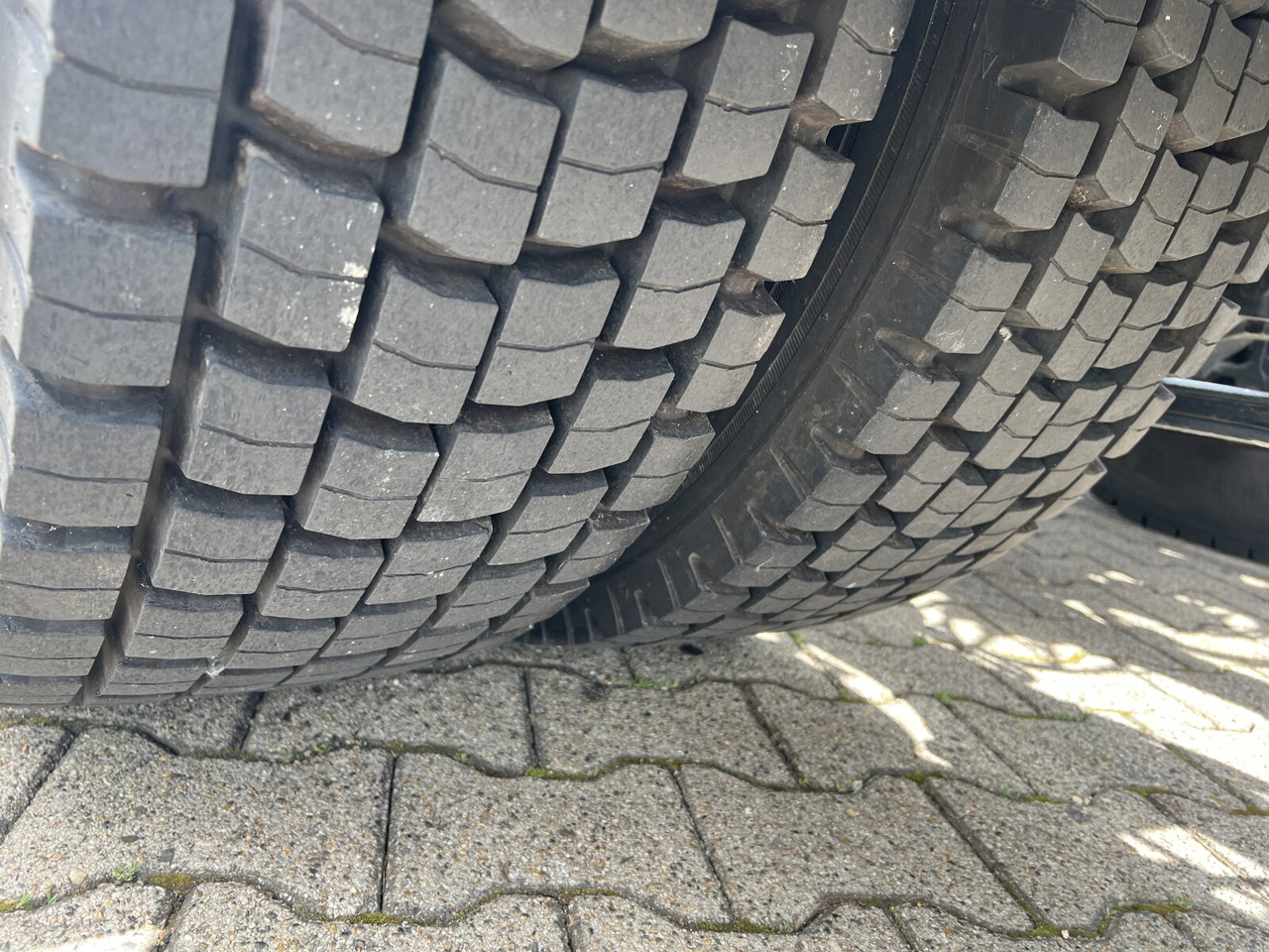MAN TGS 26.320 6X2-4 BL TGS 26.320 6X2-4 BL, Lenk-/Liftachse, Rechtslenker, Export Only! - Chassis vrachtwagen: afbeelding 5 MAN TGS 26.320 6X2-4 BL TGS 26.320 6X2-4 BL, Lenk-/Liftachse, Rechtslenker, Export Only! - Chassis vrachtwagen: afbeelding 5