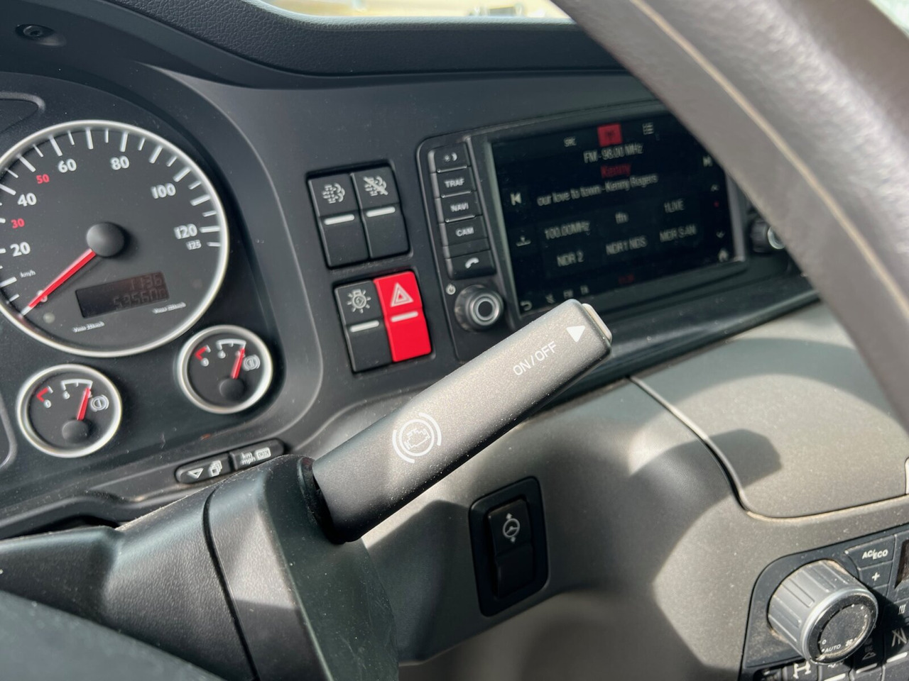 MAN TGS 26.360/400 6x2-4 BL TGS 26.360/400 6x2-4 BL, Lenk-/Lift, Kran Atlas AK 206.3E A5, Funk - Haakarmsysteem vrachtwagen, Kraanwagen: afbeelding 2 MAN TGS 26.360/400 6x2-4 BL TGS 26.360/400 6x2-4 BL, Lenk-/Lift, Kran Atlas AK 206.3E A5, Funk - Haakarmsysteem vrachtwagen, Kraanwagen: afbeelding 2