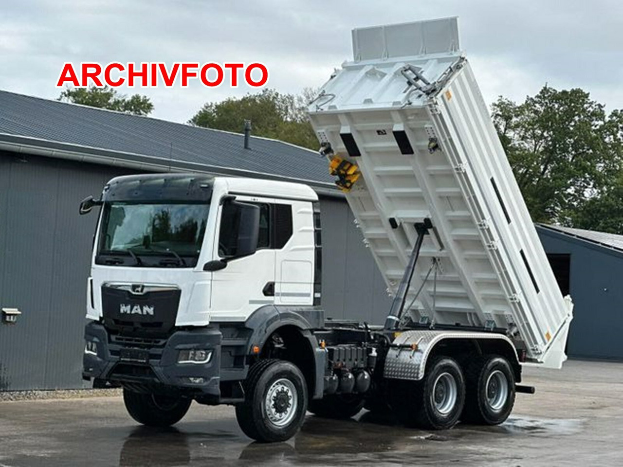 MAN TGS 26.470 6x6 BB TGS 26.470 6x6 BB, Hohe Bauart, Navi, Motorabtrieb, Bordmatik - Kipper vrachtwagen: afbeelding 1 MAN TGS 26.470 6x6 BB TGS 26.470 6x6 BB, Hohe Bauart, Navi, Motorabtrieb, Bordmatik - Kipper vrachtwagen: afbeelding 1