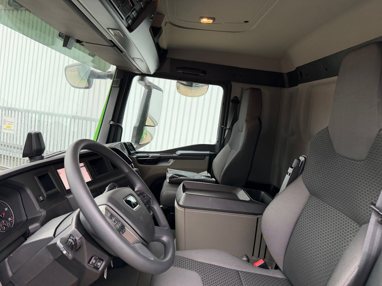 MAN TGS 26.520 6x2-2 BL TGS 26.520 6x2-2 BL, Navi, Liftachse - Haakarmsysteem vrachtwagen: afbeelding 5 MAN TGS 26.520 6x2-2 BL TGS 26.520 6x2-2 BL, Navi, Liftachse - Haakarmsysteem vrachtwagen: afbeelding 5