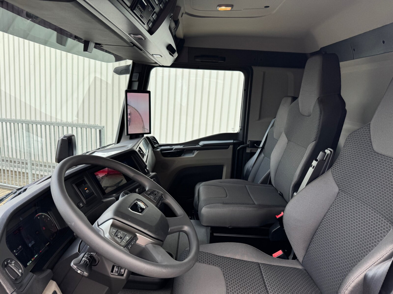 MAN TGS 26.520 6x6 BB TGS 26.520 6x6 BB, PriTarder, Navi, Optiview, Einzelbereifung - Chassis vrachtwagen: afbeelding 2 MAN TGS 26.520 6x6 BB TGS 26.520 6x6 BB, PriTarder, Navi, Optiview, Einzelbereifung - Chassis vrachtwagen: afbeelding 2