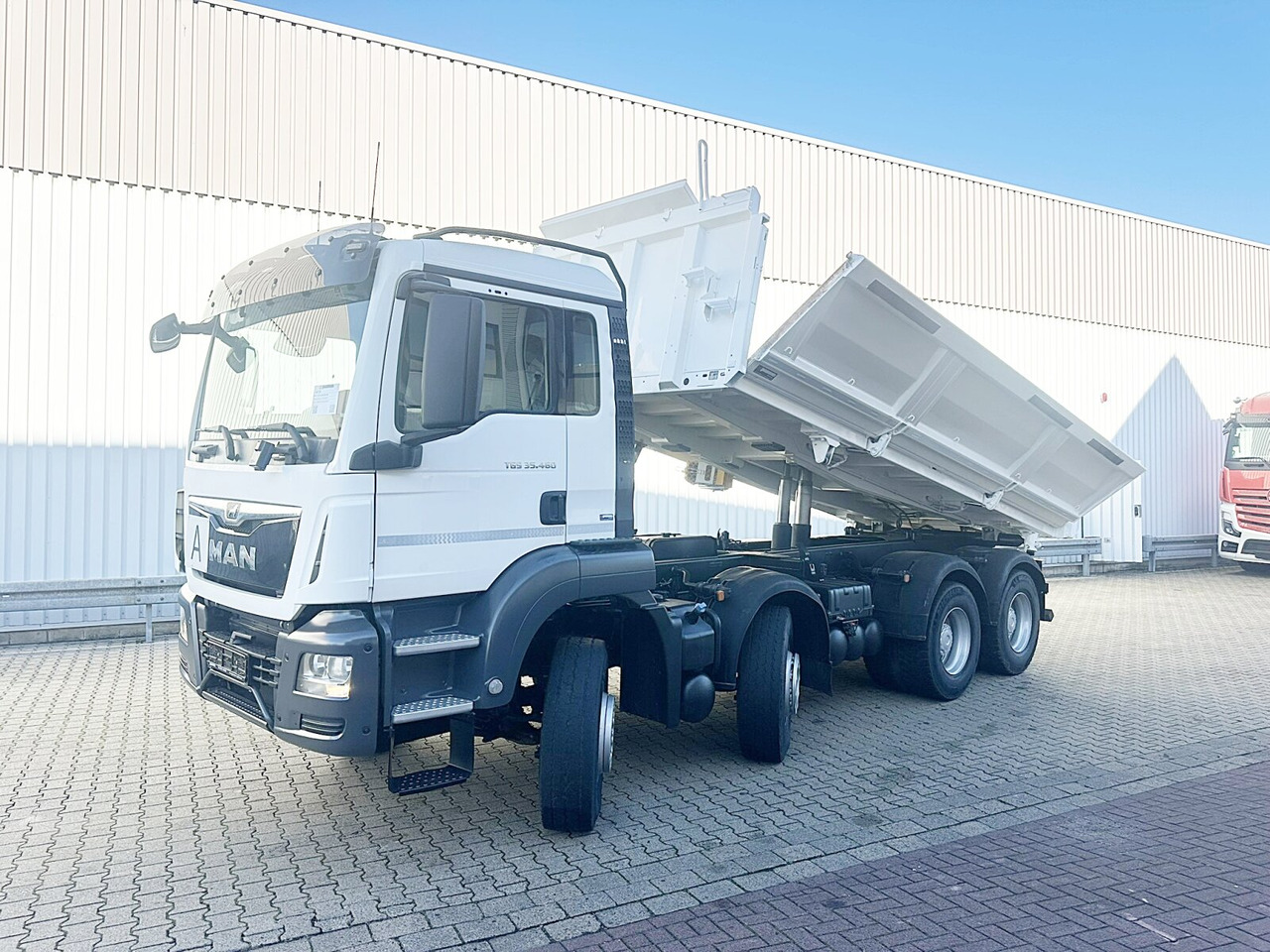 MAN TGS 35.460 8X4 BB TGS 35.460 8X4 BB, Meiller Bordmatik 13m³ - Kipper vrachtwagen: afbeelding 1 MAN TGS 35.460 8X4 BB TGS 35.460 8X4 BB, Meiller Bordmatik 13m³ - Kipper vrachtwagen: afbeelding 1