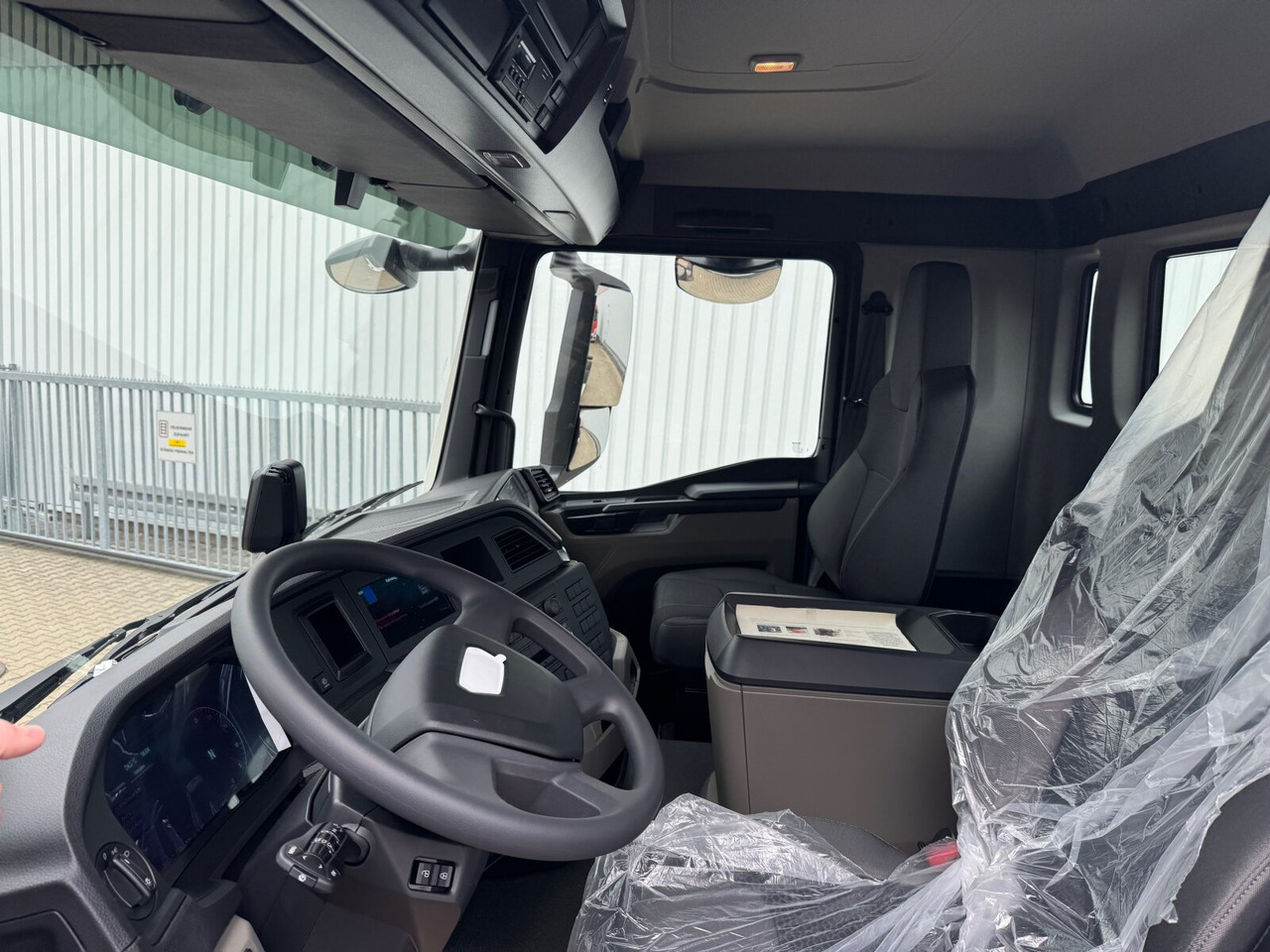 MAN TGS 35.480 8x8 BB CH TGS 35.480 8x8 BB CH, Hohe Bauart, Nebenantrieb - Haakarmsysteem vrachtwagen: afbeelding 3 MAN TGS 35.480 8x8 BB CH TGS 35.480 8x8 BB CH, Hohe Bauart, Nebenantrieb - Haakarmsysteem vrachtwagen: afbeelding 3