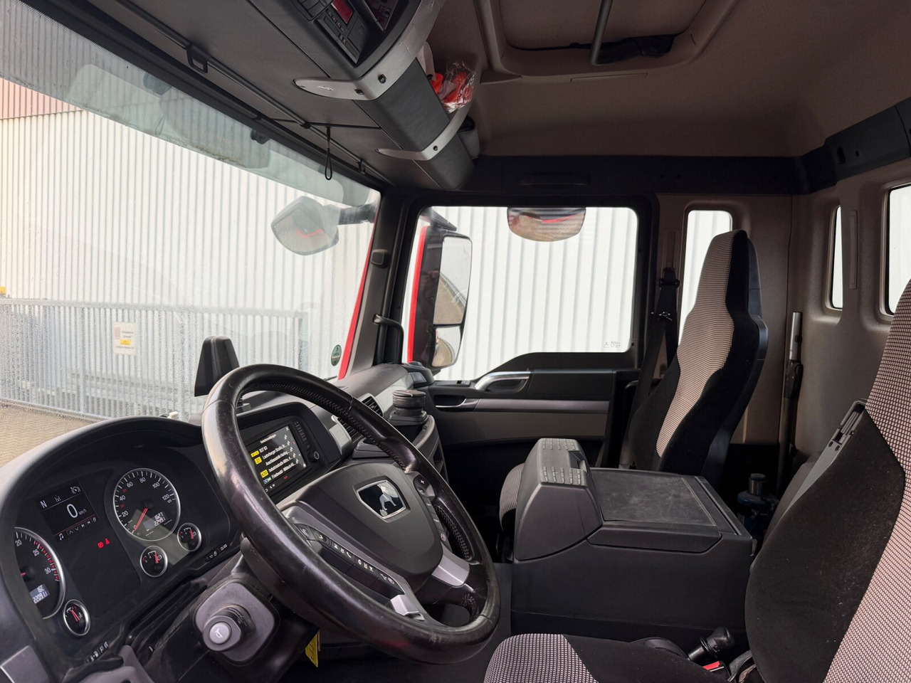 MAN TGS 35.500 8x4 BB TGS 35.500 8x4 BB, Pritarder, Meiller RK 30.65 - Haakarmsysteem vrachtwagen: afbeelding 2 MAN TGS 35.500 8x4 BB TGS 35.500 8x4 BB, Pritarder, Meiller RK 30.65 - Haakarmsysteem vrachtwagen: afbeelding 2