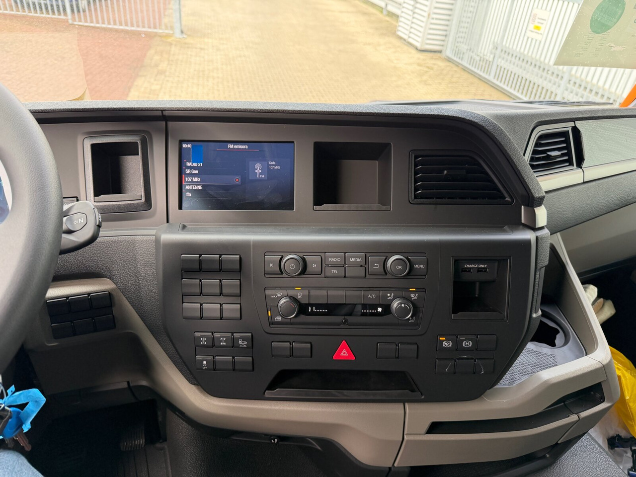 MAN TGS 41.440 8x4 BB CH TGS 41.440 8x4 BB CH, Retarder, MEHRFACH VORHANDEN! - Chassis vrachtwagen: afbeelding 5 MAN TGS 41.440 8x4 BB CH TGS 41.440 8x4 BB CH, Retarder, MEHRFACH VORHANDEN! - Chassis vrachtwagen: afbeelding 5