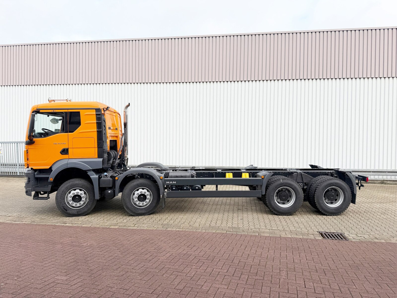 MAN TGS 41.440 8x4 BB CH TGS 41.440 8x4 BB CH, Retarder, MEHRFACH VORHANDEN! - Chassis vrachtwagen: afbeelding 2 MAN TGS 41.440 8x4 BB CH TGS 41.440 8x4 BB CH, Retarder, MEHRFACH VORHANDEN! - Chassis vrachtwagen: afbeelding 2