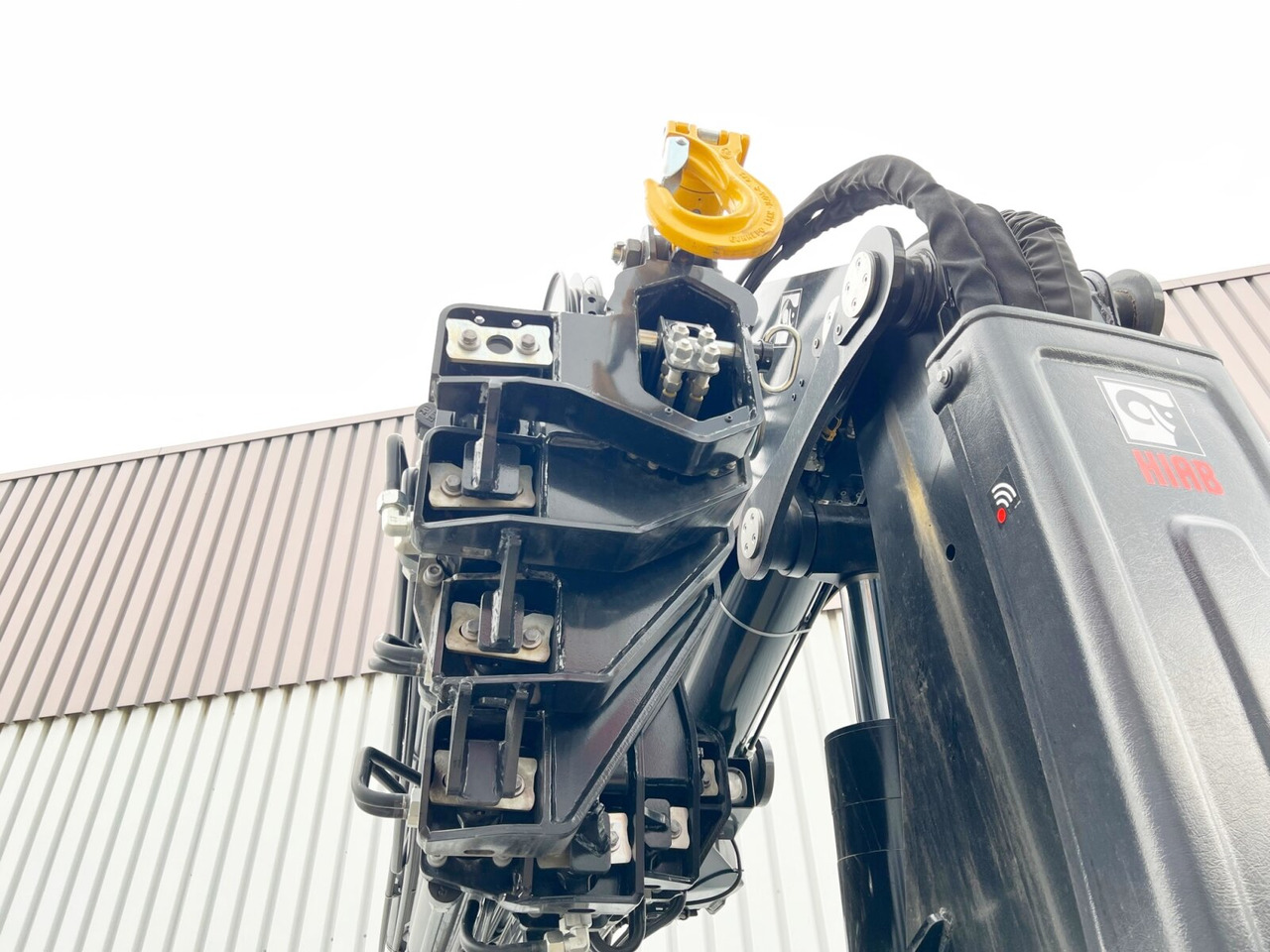 MAN TGX 26.510 6x2-4 LL CH TGX 26.510 6x2-4 LL, Kran Hiab X-HiPro 548 E-8, Lenk-/Liftachse, TwistLock 20Fuß, Funk, Retarder - Kraanwagen, Vrachtwagen met open laadbak: afbeelding 5 MAN TGX 26.510 6x2-4 LL CH TGX 26.510 6x2-4 LL, Kran Hiab X-HiPro 548 E-8, Lenk-/Liftachse, TwistLock 20Fuß, Funk, Retarder - Kraanwagen, Vrachtwagen met open laadbak: afbeelding 5