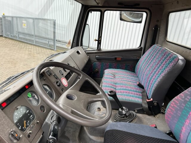 Mercedes-Benz 811 K 4x2 811 K 4x2 - Kipper vrachtwagen: afbeelding 2 Mercedes-Benz 811 K 4x2 811 K 4x2 - Kipper vrachtwagen: afbeelding 2