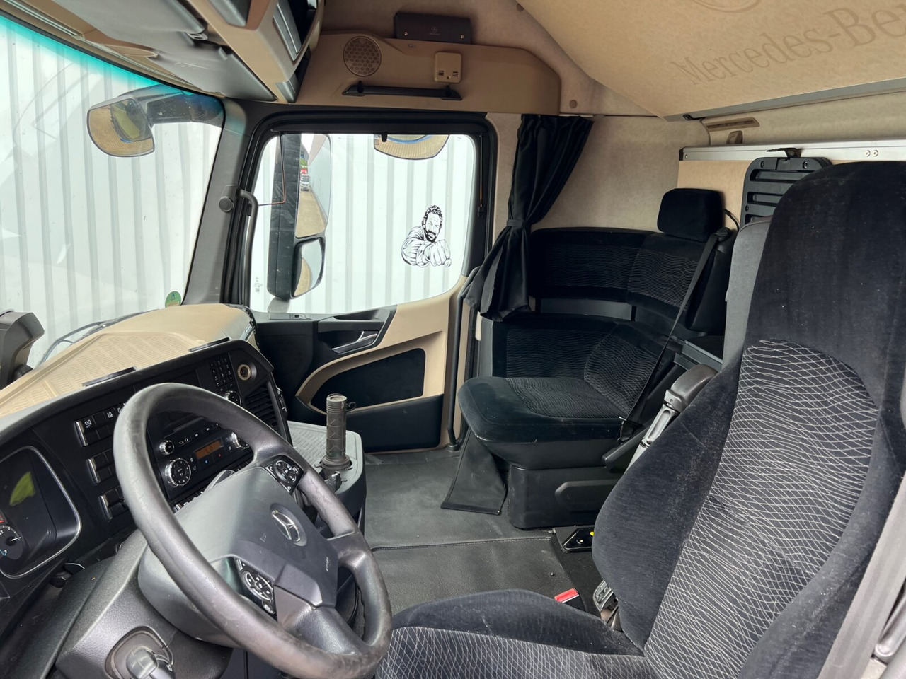 Mercedes-Benz Actros 2542/48 L/nR 6x2 Actros 2542/48 L/nR 6x2, Retarder, Standklima, StreamSpace, SoloStar - Containertransporter/ Wissellaadbak vrachtwagen: afbeelding 2 Mercedes-Benz Actros 2542/48 L/nR 6x2 Actros 2542/48 L/nR 6x2, Retarder, Standklima, StreamSpace, SoloStar - Containertransporter/ Wissellaadbak vrachtwagen: afbeelding 2