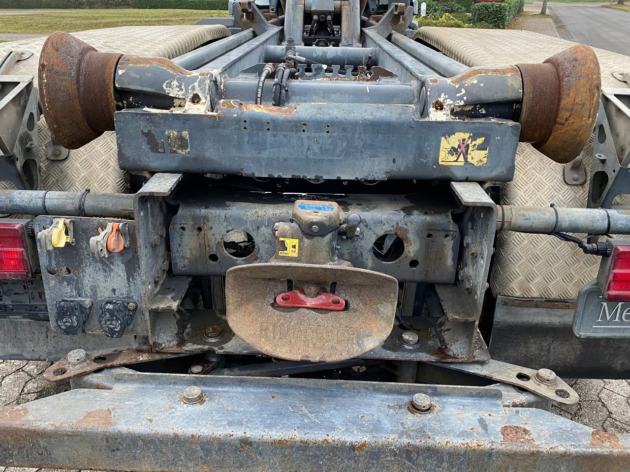 Mercedes-Benz Actros 2641 6x4 Actros 2641 6x4 - Haakarmsysteem vrachtwagen: afbeelding 5 Mercedes-Benz Actros 2641 6x4 Actros 2641 6x4 - Haakarmsysteem vrachtwagen: afbeelding 5