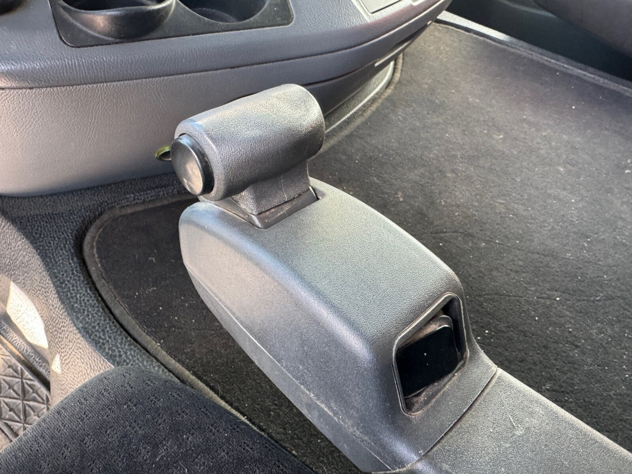 Mercedes-Benz Actros 2648 LK 6x4 Actros 2648 LK 6x4, Retarder, Bordmatik, Bi-Xenon - Kipper vrachtwagen: afbeelding 5 Mercedes-Benz Actros 2648 LK 6x4 Actros 2648 LK 6x4, Retarder, Bordmatik, Bi-Xenon - Kipper vrachtwagen: afbeelding 5