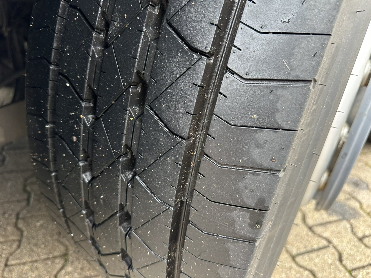 Mercedes-Benz Antos 2540 L 6x2 Antos 2540 L 6x2, Vorlauflenk-/Liftachse, Teleabsetzer - Portaalarmsysteem vrachtwagen: afbeelding 2 Mercedes-Benz Antos 2540 L 6x2 Antos 2540 L 6x2, Vorlauflenk-/Liftachse, Teleabsetzer - Portaalarmsysteem vrachtwagen: afbeelding 2