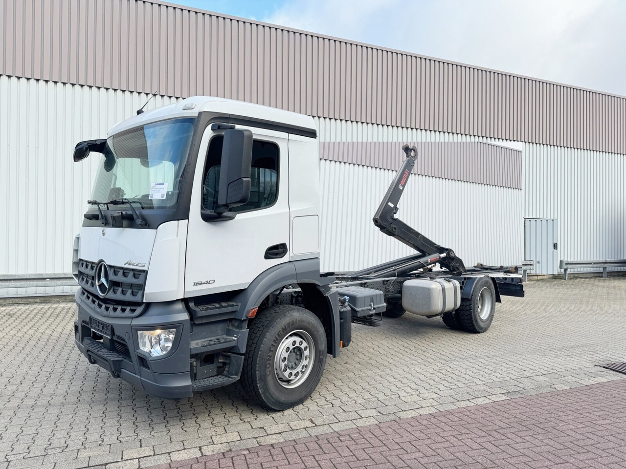 Mercedes-Benz Arocs 1840 L 4x2 Arocs 1840 L 4x2, MultimediaCockpit, Navi - Haakarmsysteem vrachtwagen: afbeelding 1 Mercedes-Benz Arocs 1840 L 4x2 Arocs 1840 L 4x2, MultimediaCockpit, Navi - Haakarmsysteem vrachtwagen: afbeelding 1
