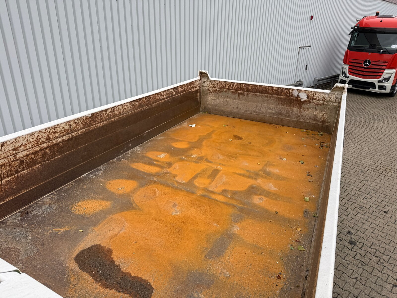 Mercedes-Benz Arocs 1842 AK 4x4 Arocs 1842 AK 4x4 - Kipper vrachtwagen: afbeelding 2 Mercedes-Benz Arocs 1842 AK 4x4 Arocs 1842 AK 4x4 - Kipper vrachtwagen: afbeelding 2