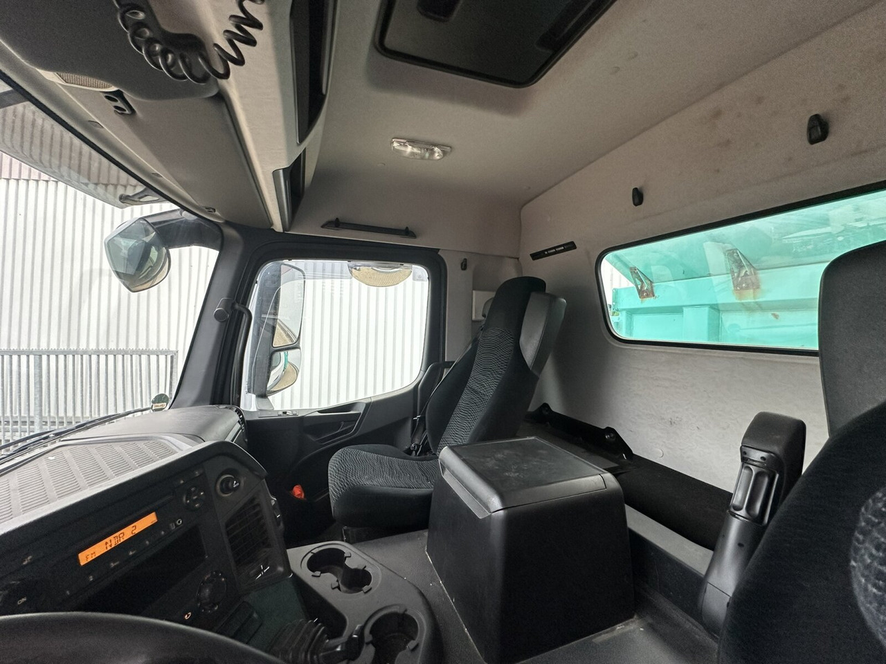 Mercedes-Benz Arocs 2643 K 6x4 Arocs 2643 K 6x4, Rollplane, Meiller - Kipper vrachtwagen: afbeelding 2 Mercedes-Benz Arocs 2643 K 6x4 Arocs 2643 K 6x4, Rollplane, Meiller - Kipper vrachtwagen: afbeelding 2