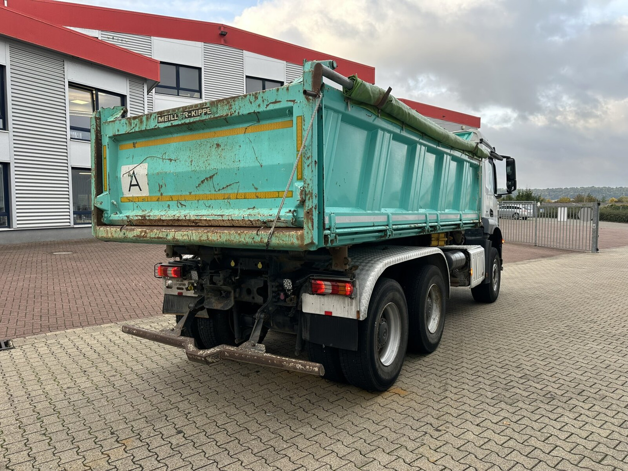 Mercedes-Benz Arocs 2643 K 6x4 Arocs 2643 K 6x4, Rollplane, Meiller - Kipper vrachtwagen: afbeelding 4 Mercedes-Benz Arocs 2643 K 6x4 Arocs 2643 K 6x4, Rollplane, Meiller - Kipper vrachtwagen: afbeelding 4