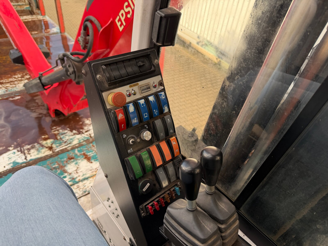 Mercedes-Benz Arocs 2648 6x4 Arocs 2648 6x4 mit Heckkran Epsilon M12Z83, Krankabine - Houttransport, Kraanwagen: afbeelding 4 Mercedes-Benz Arocs 2648 6x4 Arocs 2648 6x4 mit Heckkran Epsilon M12Z83, Krankabine - Houttransport, Kraanwagen: afbeelding 4