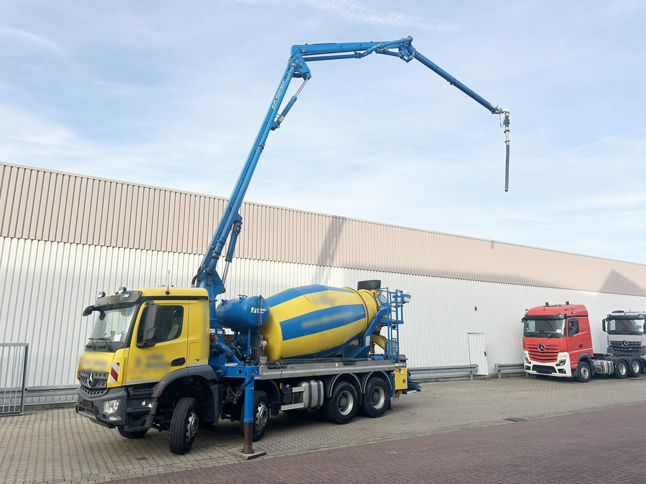 Mercedes-Benz Arocs 3246 B 8x4 Stetter Mischer 7m³, Pumpe 25m Arocs 3246 B 8x4 Stetter Mischer 7m³, Pumpe 25m - Betonpomp: afbeelding 1 Mercedes-Benz Arocs 3246 B 8x4 Stetter Mischer 7m³, Pumpe 25m Arocs 3246 B 8x4 Stetter Mischer 7m³, Pumpe 25m - Betonpomp: afbeelding 1