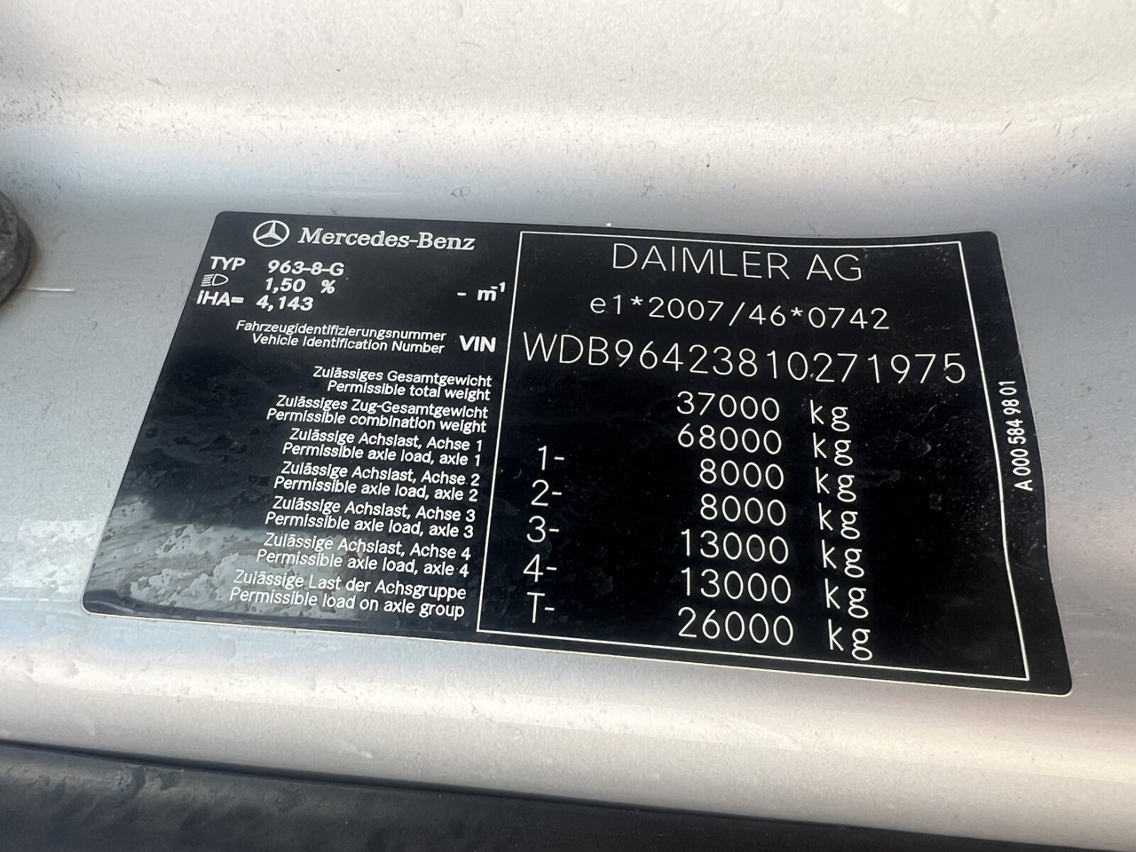 Mercedes-Benz Arocs 3251 LK 8x4/4 Arocs 3251 LK 8x4/4, Retarder, Stahlmulde ca. 15m³, hydr. Heckklappe - Kiepwagen: afbeelding 3 Mercedes-Benz Arocs 3251 LK 8x4/4 Arocs 3251 LK 8x4/4, Retarder, Stahlmulde ca. 15m³, hydr. Heckklappe - Kiepwagen: afbeelding 3