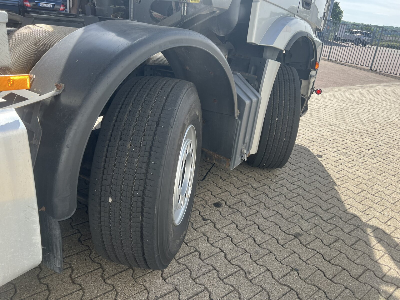 Kiepwagen Mercedes-Benz Arocs 3251 LK 8x4/4 Arocs 3251 LK 8x4/4, Retarder, Stahlmulde ca. 15m³, hydr. Heckklappe: afbeelding 15