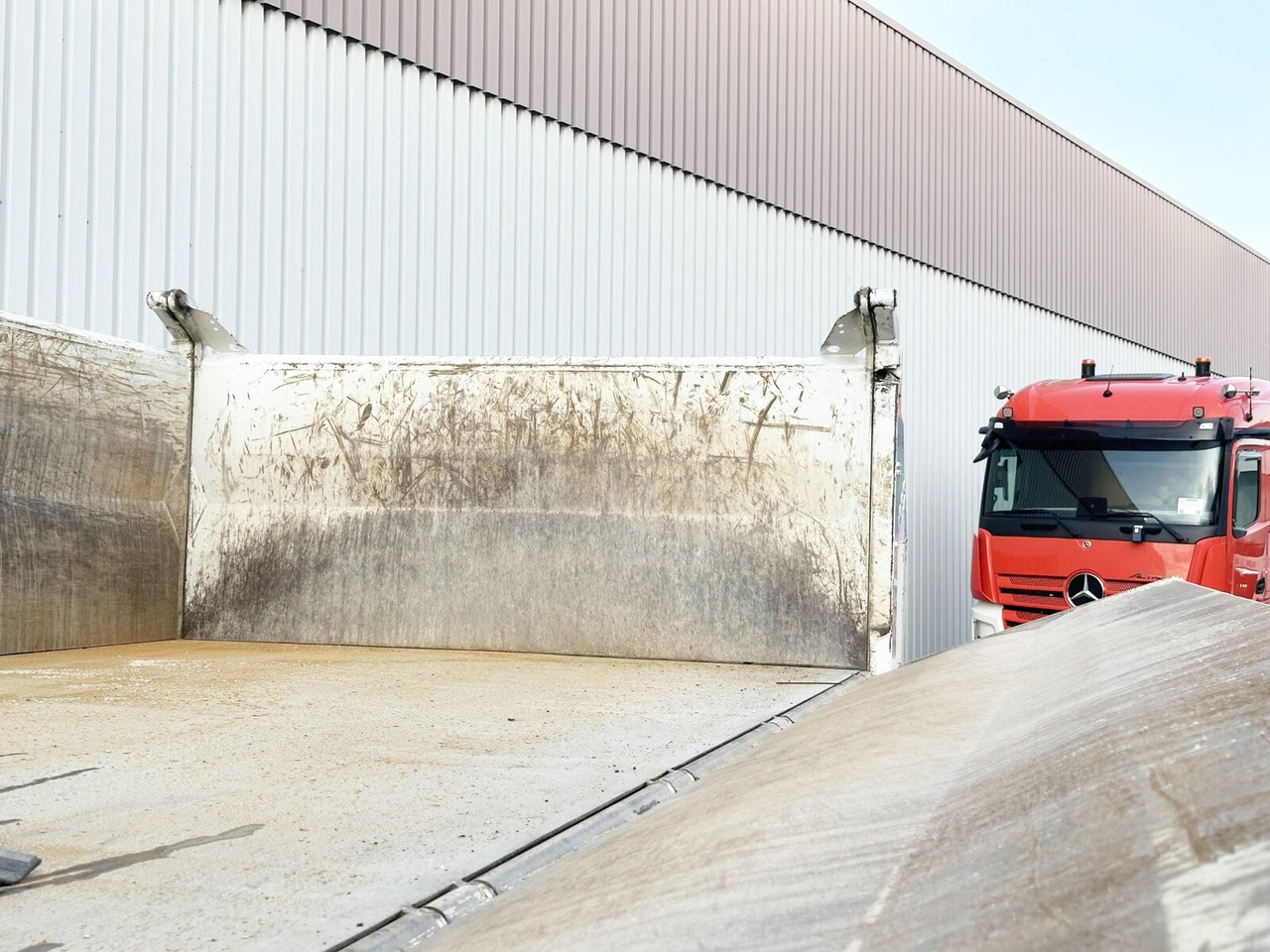 Mercedes-Benz Arocs 3445 K 8x4/4 Arocs 3445 K 8x4/4, Meiller Bordmatik links - Kipper vrachtwagen: afbeelding 5 Mercedes-Benz Arocs 3445 K 8x4/4 Arocs 3445 K 8x4/4, Meiller Bordmatik links - Kipper vrachtwagen: afbeelding 5