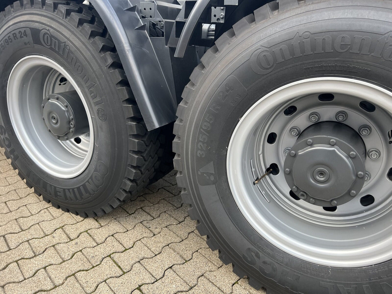 Mercedes-Benz Arocs 4151 AK 8x8/4 Arocs 4151 AK 8x8/4, Grounder - Haakarmsysteem vrachtwagen: afbeelding 5 Mercedes-Benz Arocs 4151 AK 8x8/4 Arocs 4151 AK 8x8/4, Grounder - Haakarmsysteem vrachtwagen: afbeelding 5