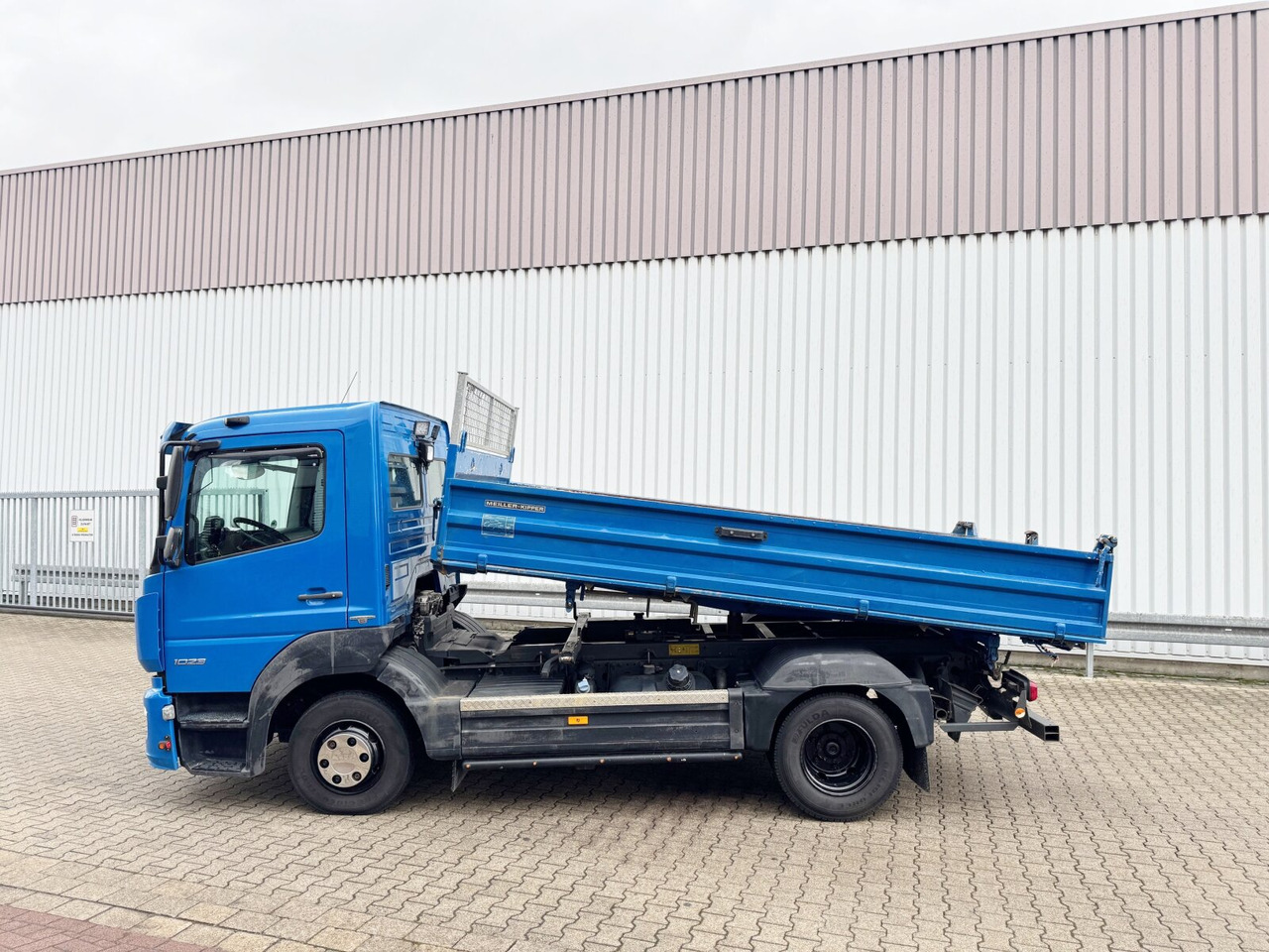 Kipper vrachtwagen Mercedes-Benz Atego 1023 K 4x2 Atego 1023 K 4x2, 2x AHK: afbeelding 13